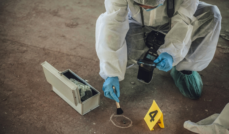 Cezaevinden Yeni Tahliye Olan Babasını Bir Gün Bile Yaşatmadı