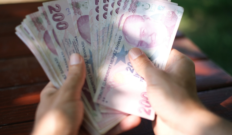 Faiz oranları güncellendi. 100 BİN TL Faizi ne kadar oldu? Güncel faiz oranları